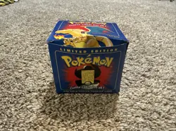 🔥*SEALED* Pokemon 1999 Burger King 23k gold plated card #06 Charizard Blue Box - Image 4