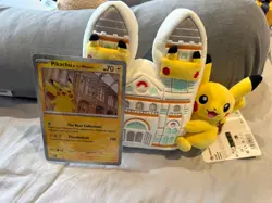 Pokemon x Natural History Museum Pikachu Jumbo Promo Card And Plush - Image 1