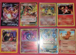 LOTTO POKEMON 30 Carte + CHARIZARD GARANTITO VINTAGE AND NEW! HOLO/V/GX/VMAX/EX - Image 3