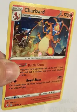 Charizard 025/185 Cracked Ice Holo Pokemon 2020 Vivid Voltage Deck Exclusive NM - Image 2