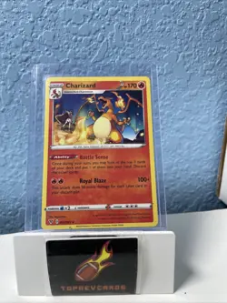 Charizard 025/185 Cracked Ice Vivid Voltage Deck Exclusive NM Pokemon Card - Image 1