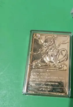 1999 Pokemon "Mewtwo" 23 Karat Gold Plated Special Edition Trading Card Collect - Image 3