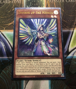 *** DIVINER OF THE HERALD *** ULTIMATE RARE 1ST EDITION OP25-EN003 (NM) YUGIOH! - Image 1