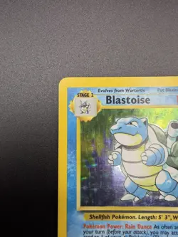 Pokemon TCG Blastoise 002/102 Base Set Holo - Image 4