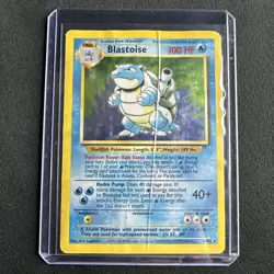 Blastoise 002/102 Base Set Holo Poor Condition Pokemon TCG - Image 1