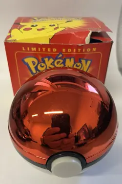 1999 Burger King Pokemon Pokeball with 23K Gold Plated Card PIKACHU Red Box COA - Image 4