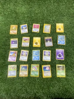 Lot Of 20 Pokemon TCG Base Set Cards /64 Trainer Energy More - Image 1