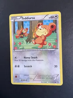 Pokemon - Teddiursa - RC15/RC25 - Holo Rare - BW Legendary Treasures - NM - Image 1