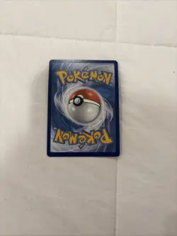 Pokemon TCG SWSH: Fusion Strike Ultra Rare Mew v 113/264 Near Mint Condition - Image 2