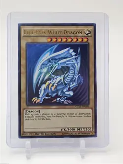 BLUE-EYES WHITE DRAGON 2016 YU-GI-OH! MEGA-TINS LIMITED EDITION Q4763 - Image 1