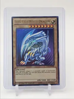 BLUE-EYES WHITE DRAGON 2016 YU-GI-OH! MEGA-TINS LIMITED EDITION A Q4763 - Image 1
