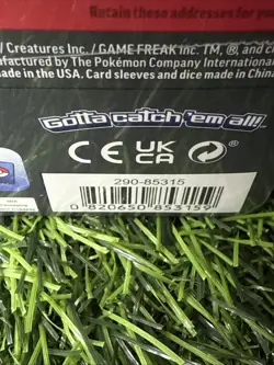 Pokemon TCG: Scarlet and Violet 151 Elite Trainer Box Sealed - Image 2
