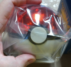 Pokemon Burger King 23k Gold Plated Trading Card PIKACHU Sealed In Blue Box - Image 3