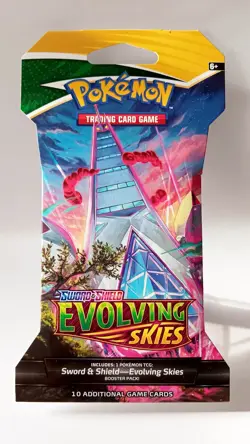 Pokemon TCG: Sword & Shield - Evolving Skies Sleeved Booster Pack 820650808784 - Image 1