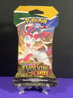 Pokemon TCG: Sword & Shield Evolving Skies Sleeved Booster Pack Sylveon 820650808784 - Image 1