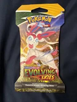 Pokemon TCG: Sword & Shield Evolving Skies Sleeved Booster Pack Sylveon Mint 820650808784 - Image 1