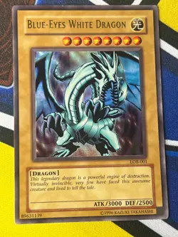 Blue-Eyes White Dragon LOB-001 Ultra Rare Unlimited Near Mint Yugioh - Image 2