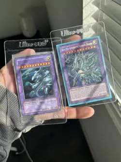 Blue-Eyes Ultimate Dragon Yu-Gi-Oh! JMP-EN005 SEALED and Blue-Eyes Alternative - Image 1