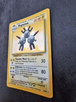 ⚡ Pokemon TCG Magneton 9/102 - Base Set Holo WOTC - Moderate Play (MP) ⚡ - Image 3
