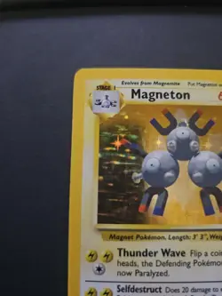 Pokemon TCG Card English Base Set Magneton 9/102 Holo Rare LP/MP - Image 2