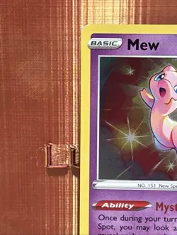 MEW 011/025 HOLO RARE CELEBRATIONS Pokemon NEAR MINT - Image 4