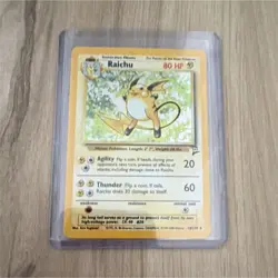 Pokemon TCG Raichu Base Set 2 Holo Rare 016/130 English 80HP 1999 Card - Image 1