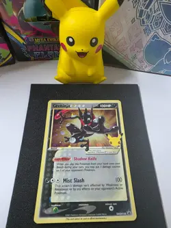 Pokemon TCG Greninja Gold Star SWSH144 Celebrations 25th Near Mint- 🎄🇬🇧 - Image 1