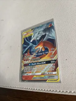 Reshiram & Charizard GX 20/214 Unbroken Bonds Ultra Rare Holo Pokemon Card NM - Image 4