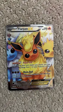 Flareon EX - RC28/RC32 - Full Art Ultra Rare Generations - Pokemon Card - MP - Image 1