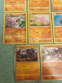 GLIGAR & GLISCOR BUNDLE OF POKEMON CARDS - Image 4