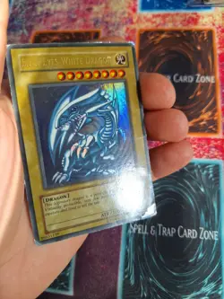 Yu-Gi-Oh! TCG Blue-Eyes White Dragon SDK-001 Ultra Rare Unlimited MP/HP - Image 3