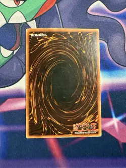 Yu-Gi-Oh Blue-Eyes White Dragon SDK-001 Ultra Rare HP - Image 5