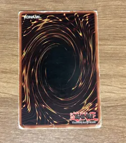Yu-Gi-Oh Blue-Eyes White Dragon SDK-001 Ultra Rare Unlimited HP - Image 2