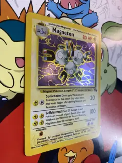 Pokemon TCG Magneton 11/62 Fossil Set Holo Rare Unlimited 1999 WOTC MP - Image 2