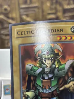 Yugioh Celtic Guardian LOB-007 Super Rare Vintage 1st Edition -NM - Image 3