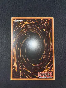 Yugioh Celtic Guardian LOB-007 Super Rare Original Print NM - Image 2