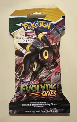 Pokemon TCG: Sword & Shield - Evolving Skies Sleeved Booster Pack | Unbreon | 820650808784 - Image 1