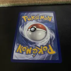 Pikachu V 043/185 - Vivid Voltage - Pokemon Card - Near Mint - Image 2