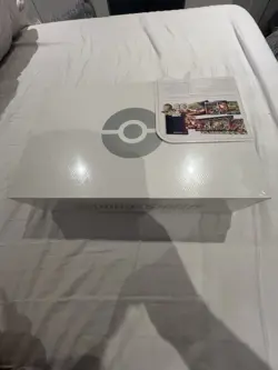 Pokemon TCG Sword&Shield Ultra Premium Collection Charizard Trading Card - Image 2