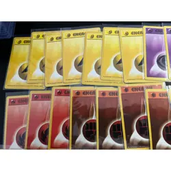 x31 Shadowless Energy Base Set Pokemon Card Lot Vintage WOTC! - Image 2