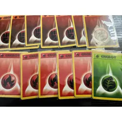 x31 Shadowless Energy Base Set Pokemon Card Lot Vintage WOTC! - Image 4
