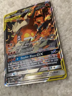 Reshiram & Charizard GX SM201 Sun & Moon Tag Team Black Star Promo Pokemon LP - Image 4