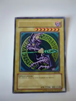 Yu-Gi-Oh! TCG Dark Magician Yugi SDY-006 Unlimited Ultra Rare - Image 1