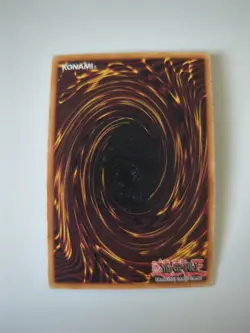 Yu-Gi-Oh! TCG Dark Magician Yugi SDY-006 Unlimited Ultra Rare - Image 2