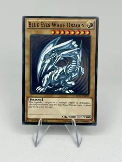 Yu-Gi-Oh Blue-Eyes White Dragon Original Art 1st Edition LDK2-ENK01 - Image 1