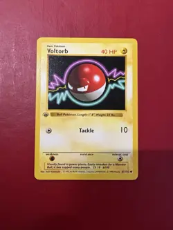 Voltorb 67/102 Shadowless 1st Edition Base Set Pokemon Card LP - Image 1