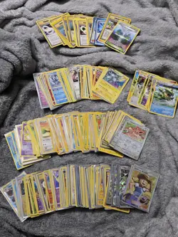 Pokemon Lot - 300+ cards - Image 1