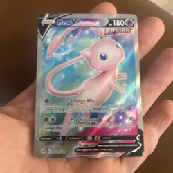 Pokemon Mew v Full Art Holo Ultra Rare TCG Card 250/264 Fusion Strike - Image 3