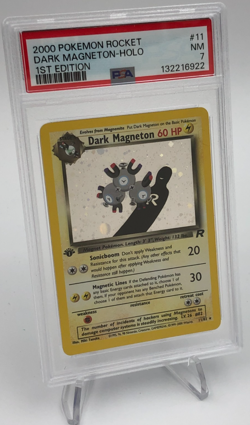 2000 POKEMON TEAM ROCKET Card DARK MAGNETON -HOLO 11/82 1ST EDITION grade PSA 7 - Image 1
