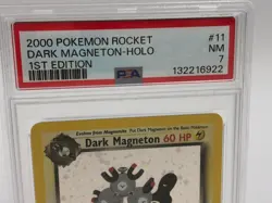 2000 POKEMON TEAM ROCKET Card DARK MAGNETON -HOLO 11/82 1ST EDITION grade PSA 7 - Image 2